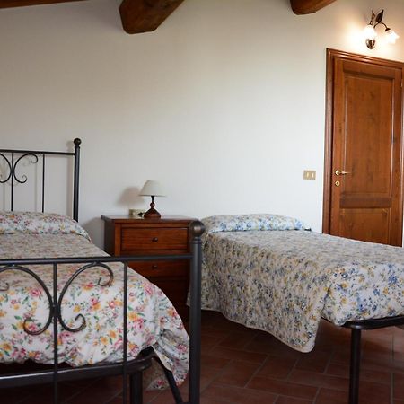 Agriturismo Podere Casalone Limite المظهر الخارجي الصورة