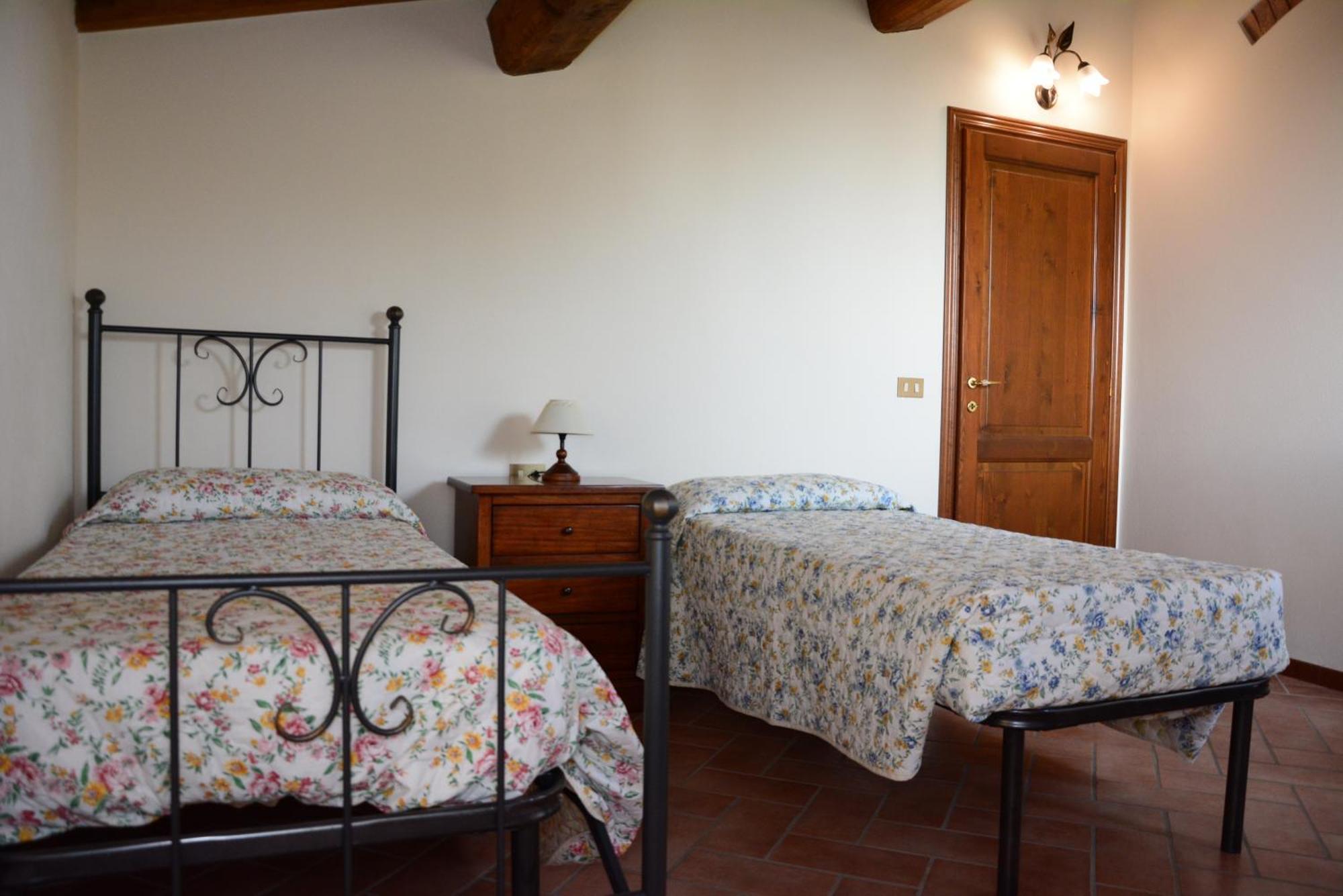 Agriturismo Podere Casalone Limite المظهر الخارجي الصورة