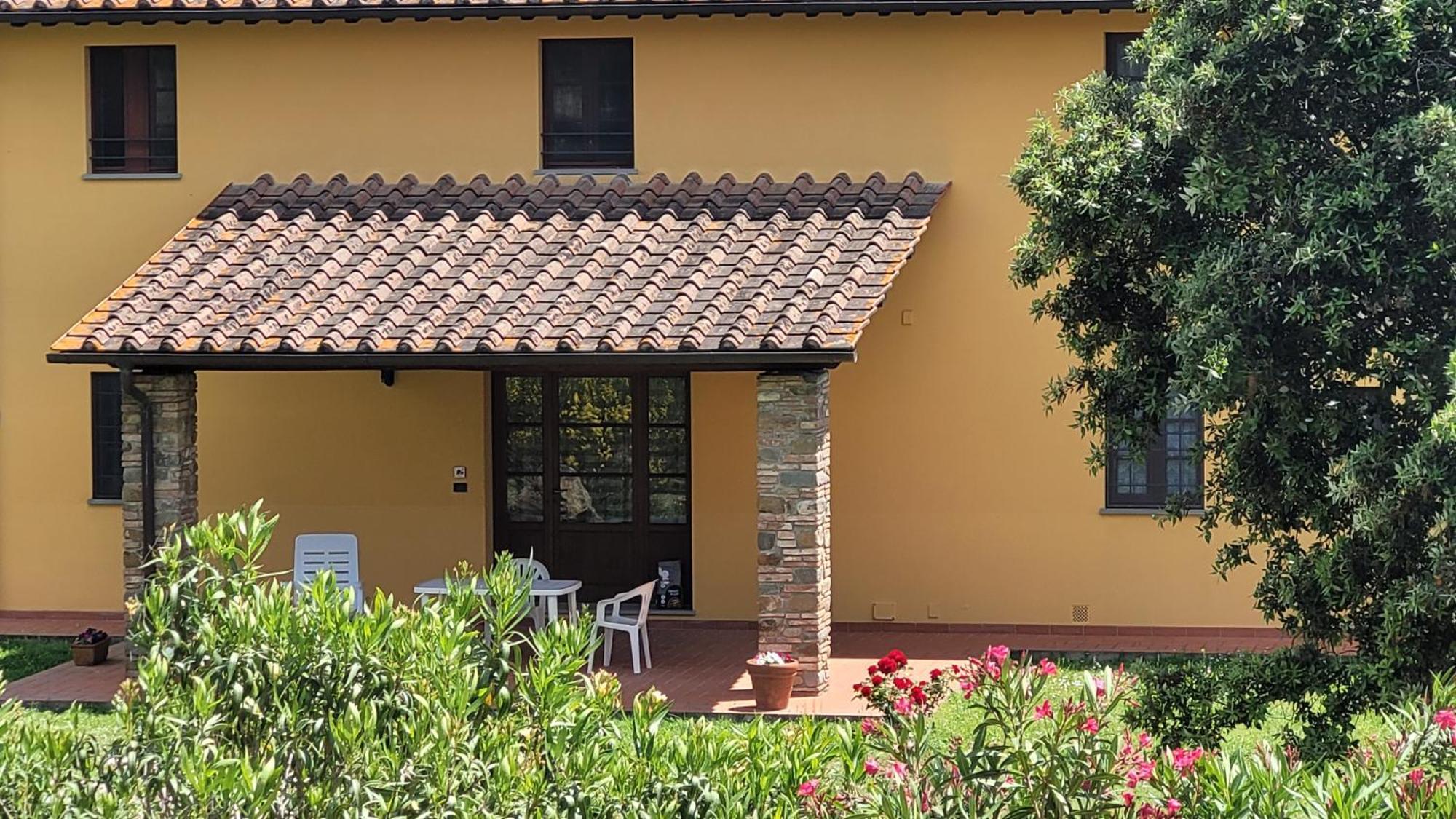 Agriturismo Podere Casalone Limite المظهر الخارجي الصورة