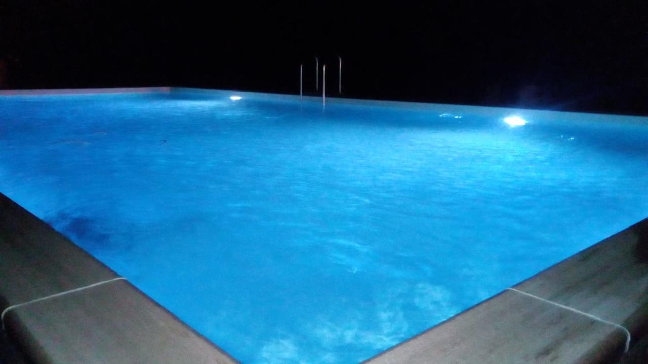 Agriturismo Podere Casalone Limite المظهر الخارجي الصورة